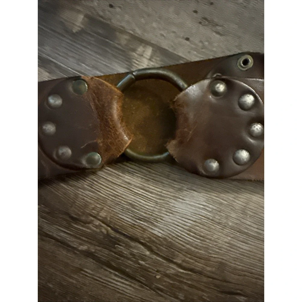 Vintage 1960'S 1970'S Browm Leather Belt Brass Buckle And O Rings Boho Well Worn